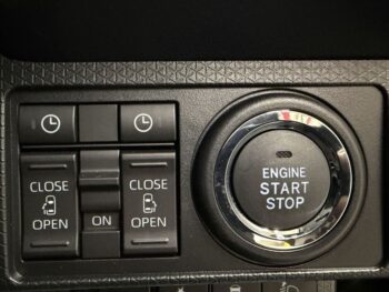 タントファンクロス ターボ リミテッド スマートクルーズパック 未使用車 4WD