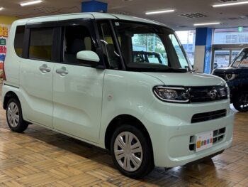 タント Ｘセレクション　ナビ　ＴＶ　バックカメラ 4WD