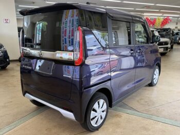 eKクロススペース G　純正ナビ　４WD