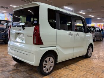 タント Ｘセレクション　ナビ　ＴＶ　バックカメラ 4WD