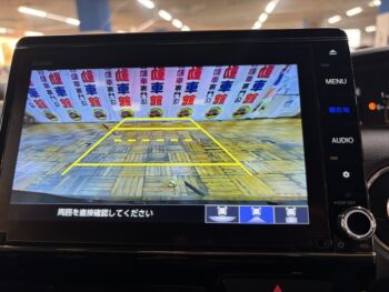 N-BOXカスタム Ｌ・ターボ コーディネートスタイル　純正ナビ　ＴＶ　4WD