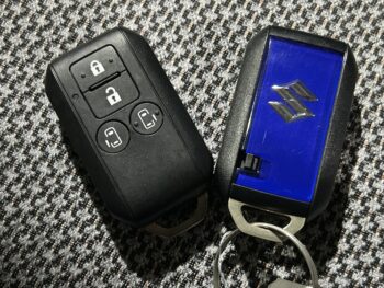 ワゴンR スマイル ハイブリッドX　全方位モニター付メモリーナビゲーション・スズキコネクト対応通信機装着車　4WD