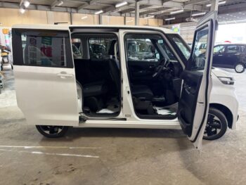 ルークス ハイウェイスターＸ　アラウンドビューモニター 4WD
