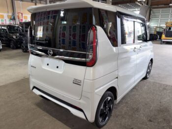 ルークス ハイウェイスターＸ　アラウンドビューモニター 4WD