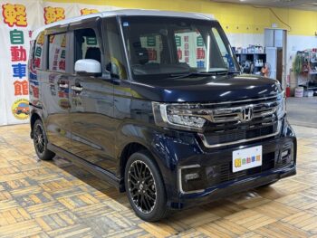 N-BOXカスタム Ｌ・ターボ コーディネートスタイル　純正ナビ　ＴＶ　4WD
