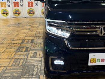 N-BOXカスタム Ｌ・ターボ コーディネートスタイル　純正ナビ　ＴＶ　4WD