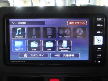 ムーヴ X　未使用車　4WD