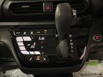 ルークス ハイウェイスターＸ　アラウンドビューモニター 4WD