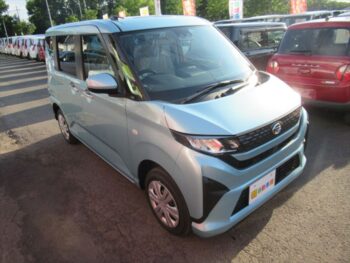 ムーヴ X 未使用車 4WD