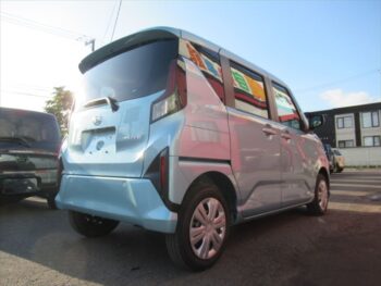 ムーヴ X 未使用車 4WD