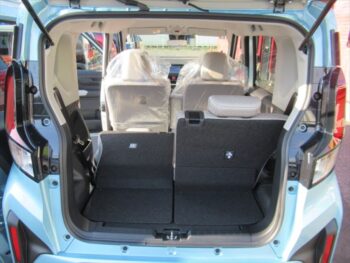 ムーヴ X 未使用車 4WD