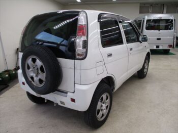 テリオスキッド L　4WD
