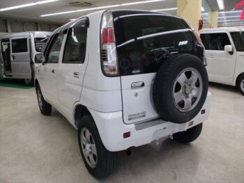 テリオスキッド L　4WD