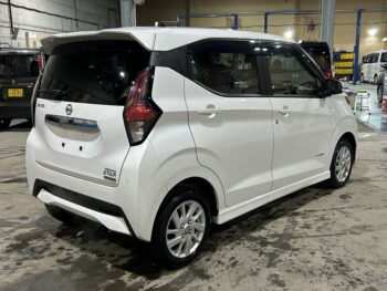 デイズ ハイウェイスター　X　アラウンドビューモニター 4WD