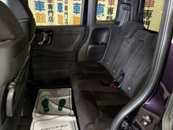 N-BOXカスタム Ｌ　ホンダセンシング　純正８インチナビ・ＴＶ　後期型 4WD