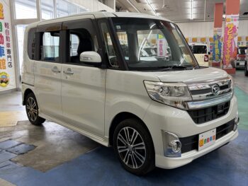 タントカスタム RS　ターボ　トップエディションSAⅡ　純正ナビ・TV　4WD
