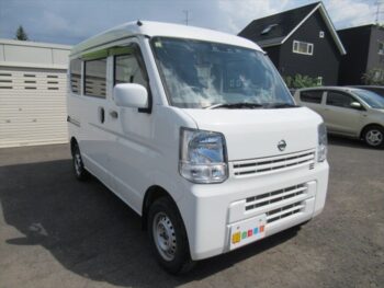 NV100クリッパーバン DX GL セーフティパッケージ 4WD
