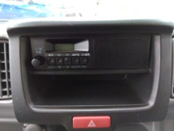 NV100クリッパーバン DX 4WD