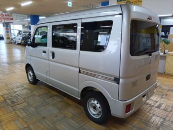 NV100クリッパーバン ＤＸ 4WD