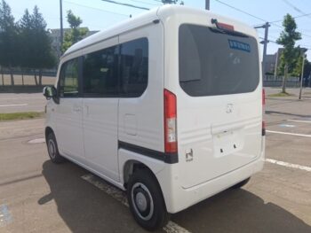 N-VAN +STYLE FUN 未使用車 4WD