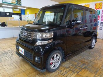 N-BOXカスタム Ｇ・Ｌパッケージ 4WD