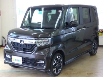 N-BOXカスタム G Lターボホンダセンシング 4WD