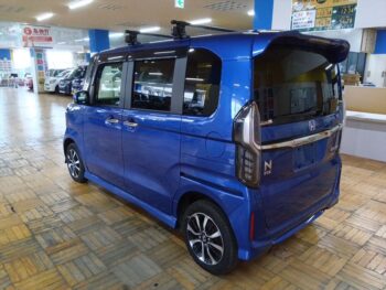 N-BOXカスタム Ｇ・Ｌホンダセンシング 4WD