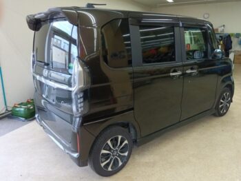 N-BOXカスタム G Lホンダセンシング　4WD