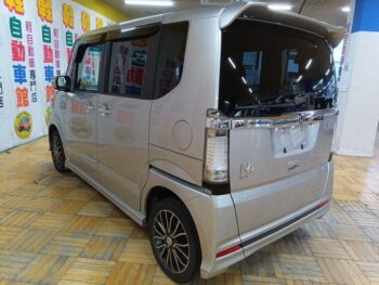 N-BOX+カスタム Ｇ　車いす仕様車 スローパー 福祉車両 4WD