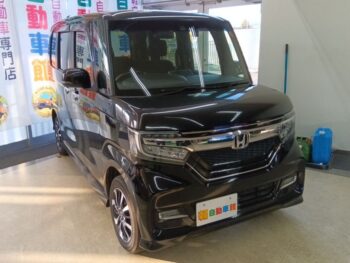 N-BOXカスタム G・Lホンダセンシング　4WD