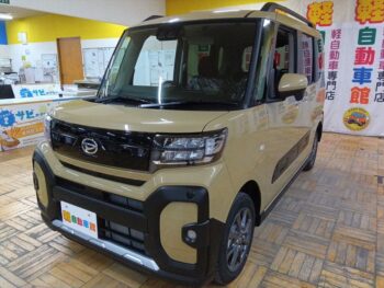 タント ファンクロス 未使用車 4WD