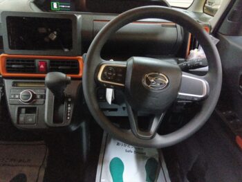 タント ファンクロス 未使用車 4WD
