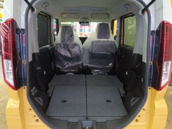 スペーシア ハイブリッドX 未使用車 4WD