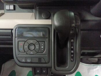 スペーシア ハイブリッドX 未使用車 4WD