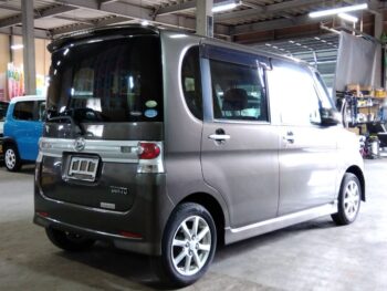 タントカスタム カスタムＸ 4WD