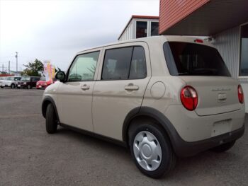 アルトラパン Ｌ 未使用車 4WD