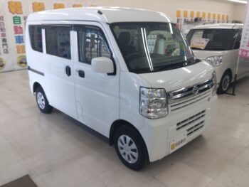 NV100クリッパーバン GX　4WD