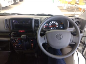 NV100クリッパーバン GX　4WD