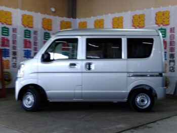 エブリイバン ＰＡリミテッド 4WD 未使用車