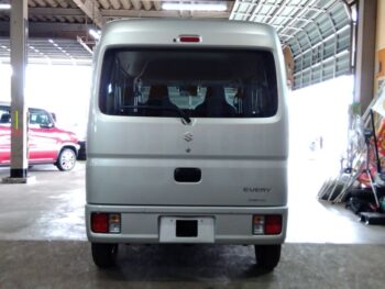 エブリイバン ＰＡリミテッド 4WD 未使用車