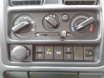 クリッパートラック ＤＸセーフティパッケージ 4WD