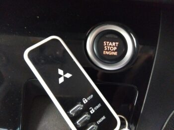 eKスペースカスタム T　ターボ　e-アシスト　4WD