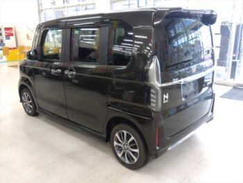 N-BOXカスタム L　後期型　4WD