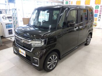 N-BOXカスタム L　後期型　4WD