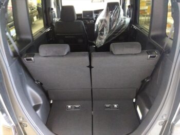 N-BOXカスタム L　後期型　4WD