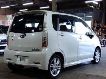 ステラカスタム ＲＳ ターボ 4WD