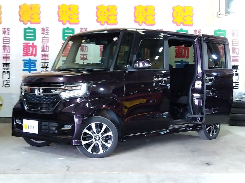 N-BOXカスタム Ｇ･ＥＸ　ホンダセンシング 4WD