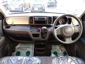 N-ONE スタンダード 4WD