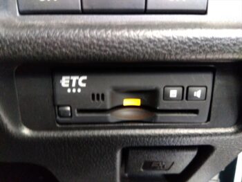 ハスラー ハイブリッド Gターボ 全方位モニター付純正メモリーナビTV装着車　4WD