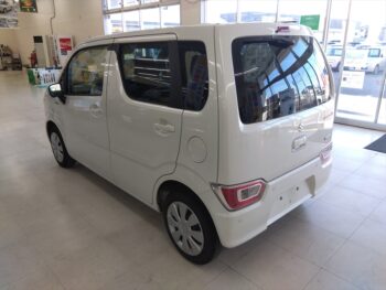 ワゴンR ハイブリッド FX-S 全方位モニター付ディスプレイオーディオ・スズキコネクト対応通信機装着車　4WD